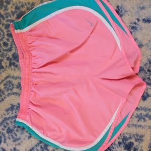 Nike tempo running shorts, medium